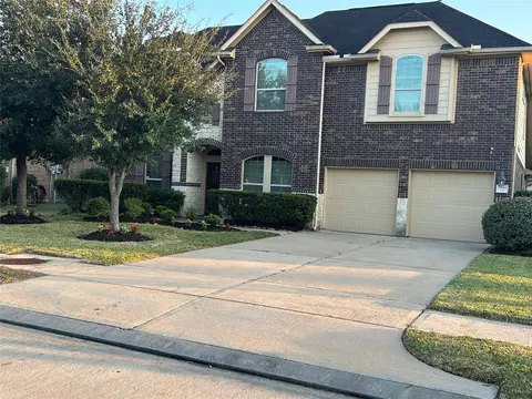 7936 Lake Commons Dr, Rosenberg, TX 77469