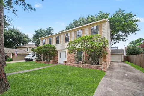 8311 Lime Springs Dr, Houston, TX 77095