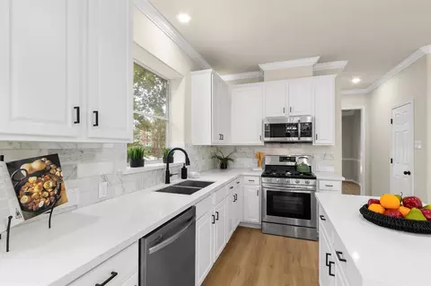Kitchen - 19111 Emory Trl, Spring, TX 77388 photo 1 of 6