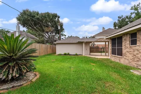 Exterior - 19111 Emory Trl, Spring, TX 77388 photo 6 of 9