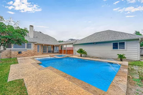 6106 Laguna Del Rey Dr, Houston, TX 77041