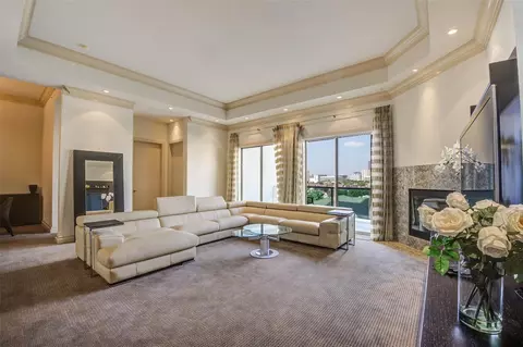 3388 Sage Rd #502, Houston, TX 77056