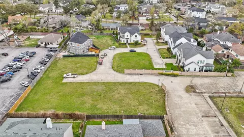 1202 Hilshire Villa Dr, Hilshire Village, TX 77055