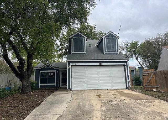 10059 Amber Field Dr, San Antonio, TX 78245