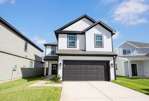 2106 Creole Creek Ln, Houston, TX 77090