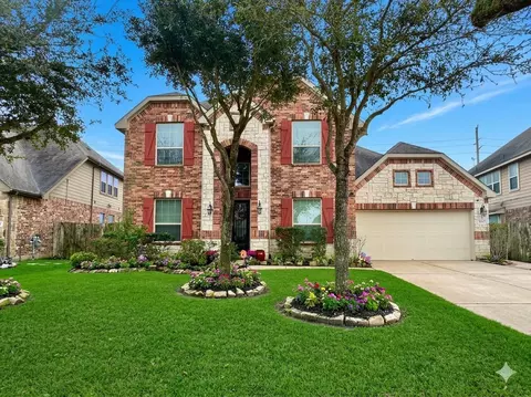 7034 Belle Meadow Ln, Richmond, TX 77469