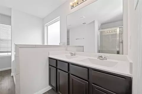 Bath - 4818 Blue Jacaranda Way, Spring, TX 77373 photo 2 of 4