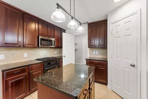 Kitchen - 4418 Bridgestone Cedar Dr, Spring, TX 77388 photo 3 of 5