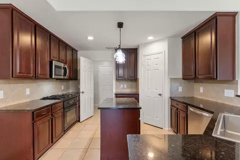 Kitchen - 4418 Bridgestone Cedar Dr, Spring, TX 77388 photo 1 of 5