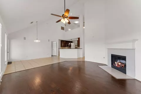 Living - 4418 Bridgestone Cedar Dr, Spring, TX 77388 photo 3 of 6