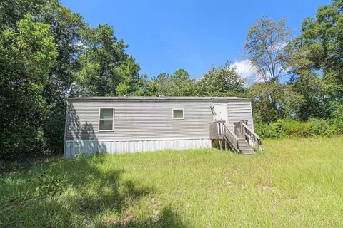 190 Russell Ln, Livingston, TX 77351