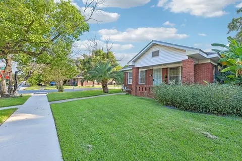1466 Lawson St, Houston, TX 77023