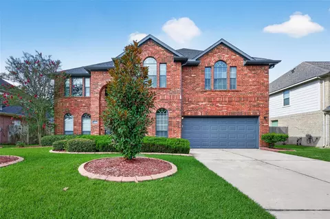 11504 Bay Crossing Dr, Pearland, TX 77584