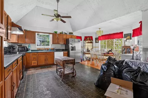 Kitchen - 448 Timber Bay Dr, Trinity, TX 75862 photo 3 of 3
