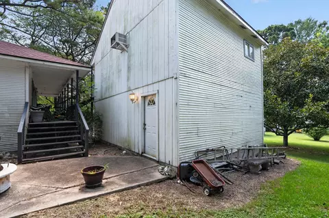 Exterior - 448 Timber Bay Dr, Trinity, TX 75862 photo 12 of 15