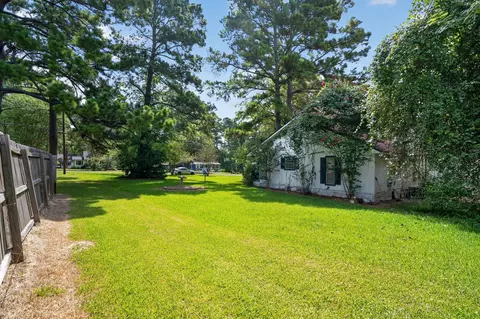 Exterior - 448 Timber Bay Dr, Trinity, TX 75862 photo 8 of 15