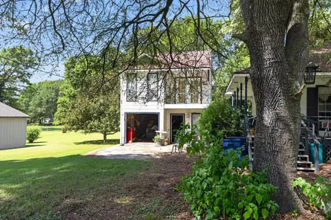 Exterior - 448 Timber Bay Dr, Trinity, TX 75862 photo 9 of 15