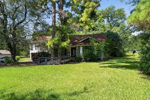 Exterior - 448 Timber Bay Dr, Trinity, TX 75862 photo 10 of 15
