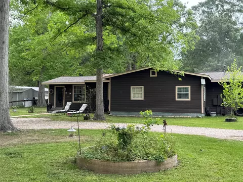 11261 Crossno Dr, Cleveland, TX 77328