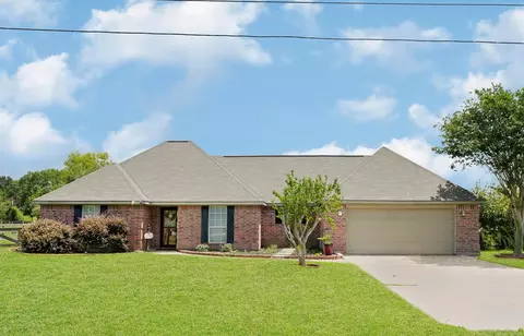 21219 Horse Shoe Dr, Manvel, TX 77578