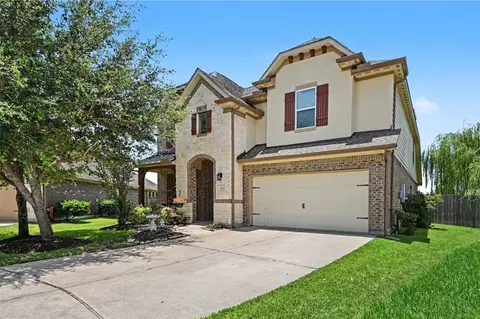 2302 Blue Jay Ln, Katy, TX 77494