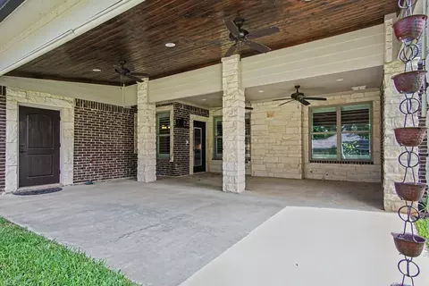 Exterior - 184 Bridgepoint, Onalaska, TX 77360 photo 2 of 9