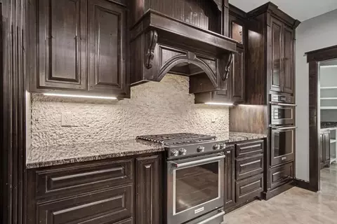 Kitchen - 184 Bridgepoint, Onalaska, TX 77360 photo 5 of 5