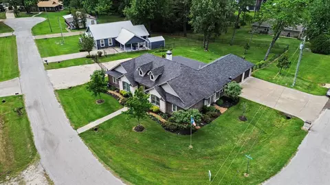 View/Area - 184 Bridgepoint, Onalaska, TX 77360 photo 4 of 6