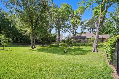 Exterior - 184 Bridgepoint, Onalaska, TX 77360 photo 8 of 9