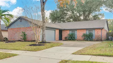 6722 Lynngate Dr, Spring, TX 77373