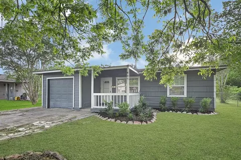 607 Trinity Ln, Pasadena, TX 77506 photo 1