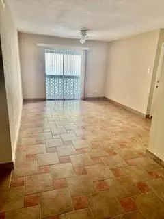 7200 Clarewood Dr #6, Houston, TX 77036