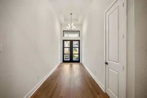 Entry Way - 209 Lilac Tree Ct, Willis, TX 77318 photo 2 of 4