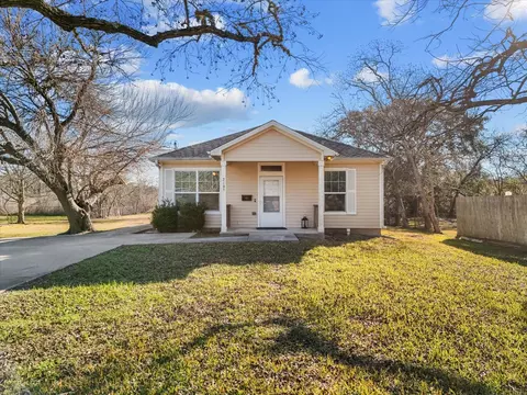 2105 Howell Ave, La Marque, TX 77568
