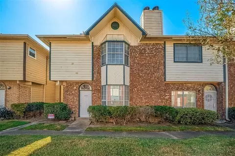 8310 Wild Rose St #16C, Houston, TX 77083