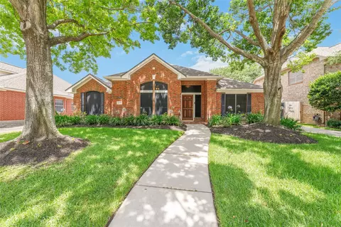 9835 Bestin Ln, Houston, TX 77065