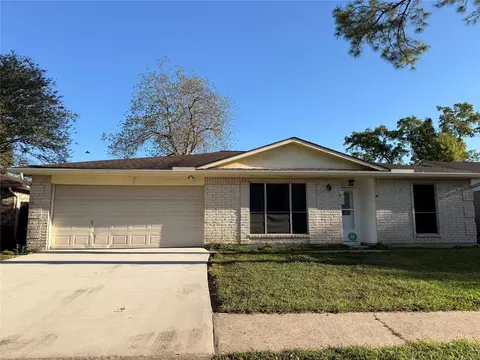 13818 Southline Rd, Sugar Land, TX 77498