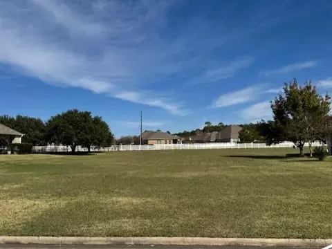 5912 Oak Leaf Ct, Conroe, TX 77304 photo 6
