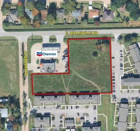 2404 E Wallisville Rd, Highlands, TX 77562