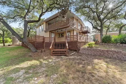 267 Angel Dr, Lakehills, TX 78063