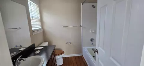 Bath - 718 E Columbus Dr, Wharton, TX 77488 photo 1 of 1