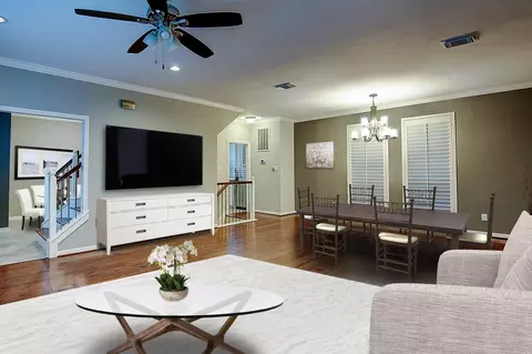 1408 W Webster St, Houston, TX 77019