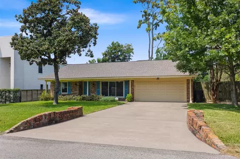 1427 Adkins Rd, Houston, TX 77055