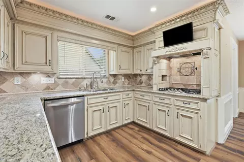 Kitchen - 8310 Mentmore Dr, Spring, TX 77379 photo 2 of 3