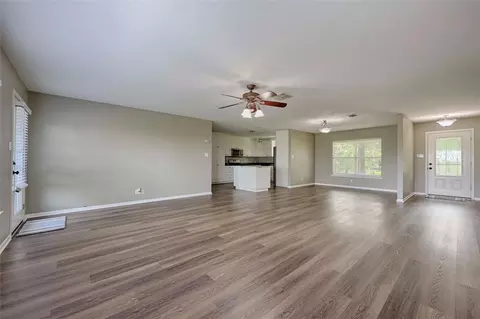 Living - 3545 E I 10 Frontage Rd, Schulenburg, TX 78956 photo 2 of 3