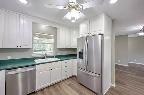 Kitchen - 3545 E I 10 Frontage Rd, Schulenburg, TX 78956 photo 2 of 2