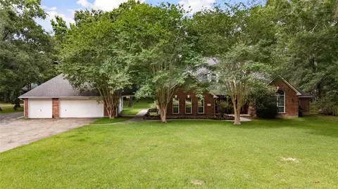 27410 Fairway Oaks Dr, Huffman, TX 77336