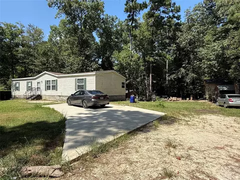 285 County Road 2221, Cleveland, TX 77327