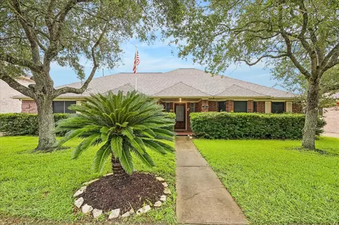 3316 Windfern Dr, Pearland, TX 77581