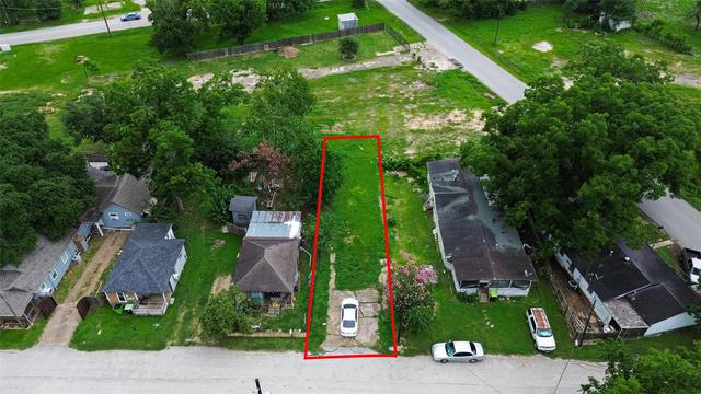 206 Clark St, Richmond, TX 77469